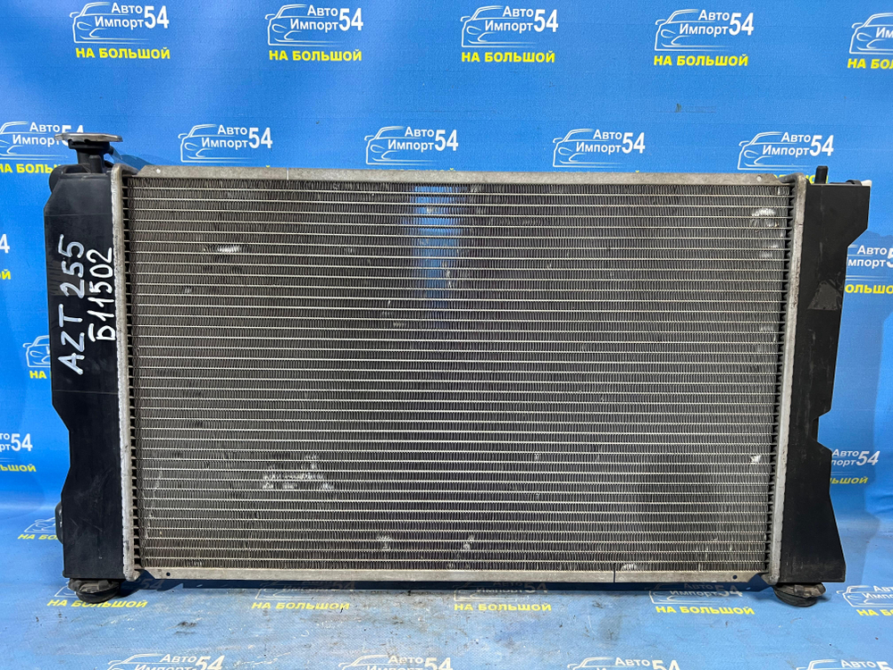 Радиатор двигателя TOYOTA AVENSIS 2002-2010