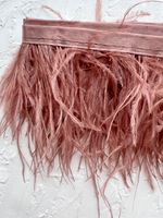 Перо страуса на ленте, Молочный шоколад (№14)