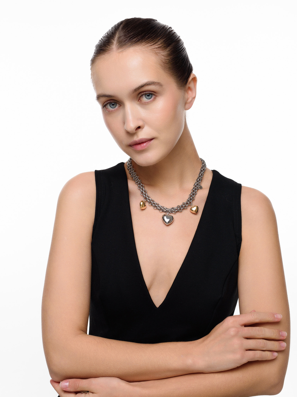 Чокер "Love Is"