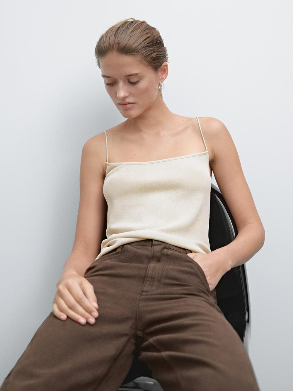 Massimo Dutti Топ на тонких бретелях с рельефным узором, дымчатый