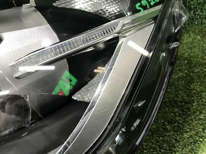 Фара левая BMW X1 F48 (2015-2019) LED