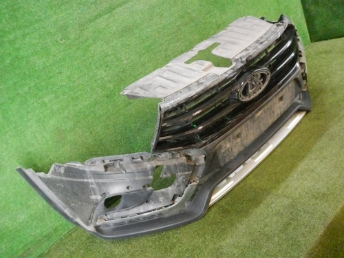 Бампер передний Lada Vesta (2015-н.в.) Cross