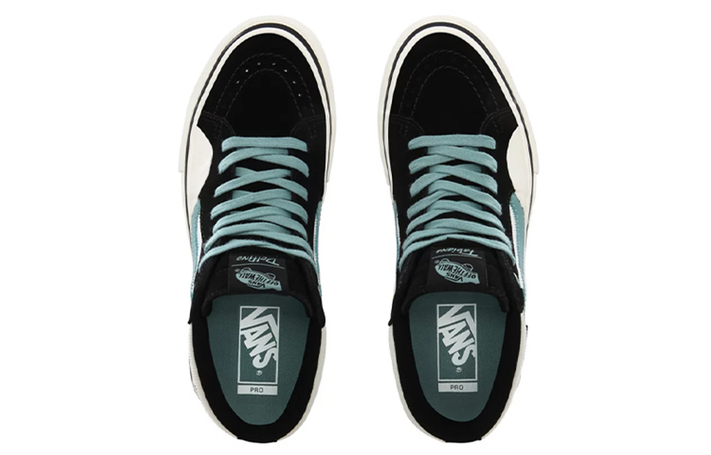 Fabiana Delfino X Vans Sk8 Pro
