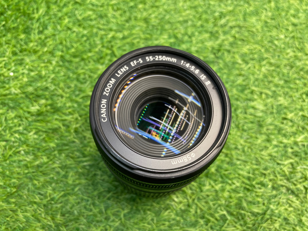 Canon EF-S 55-250mm 4.0-5.6 IS II
