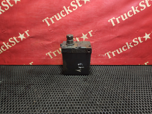 Насос подъема кабины