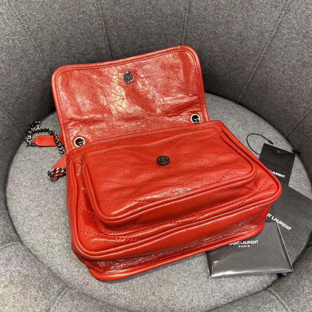 Yves Saint Laurent Niki 22 cm
