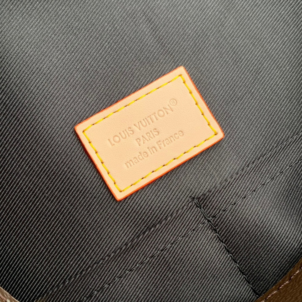 Louis Vuitton Cluny BB