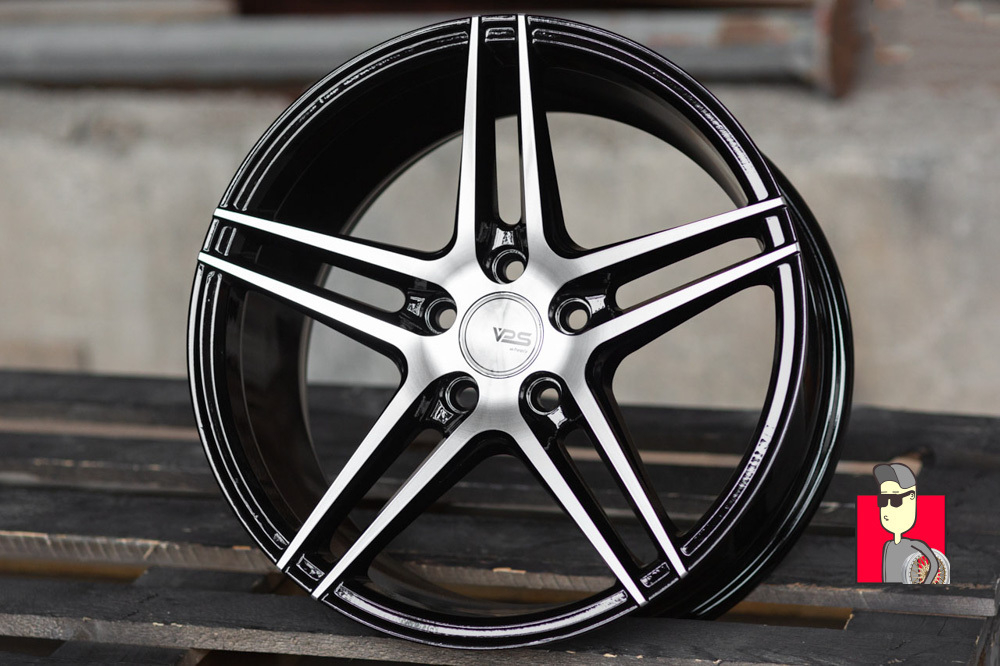 Комплект дисков Vossen VPS-302 16x7 et35 5x100