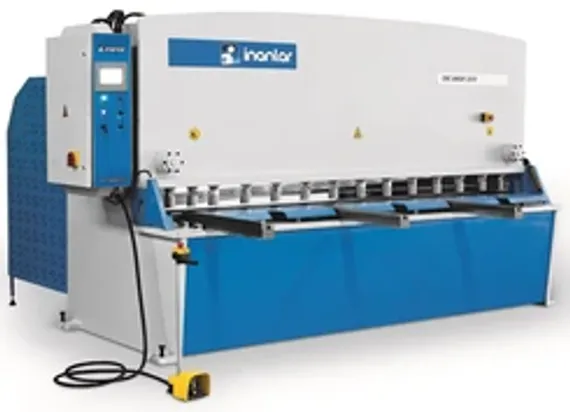 Электромеханическая гильотина Rollbend RGS 2050x3