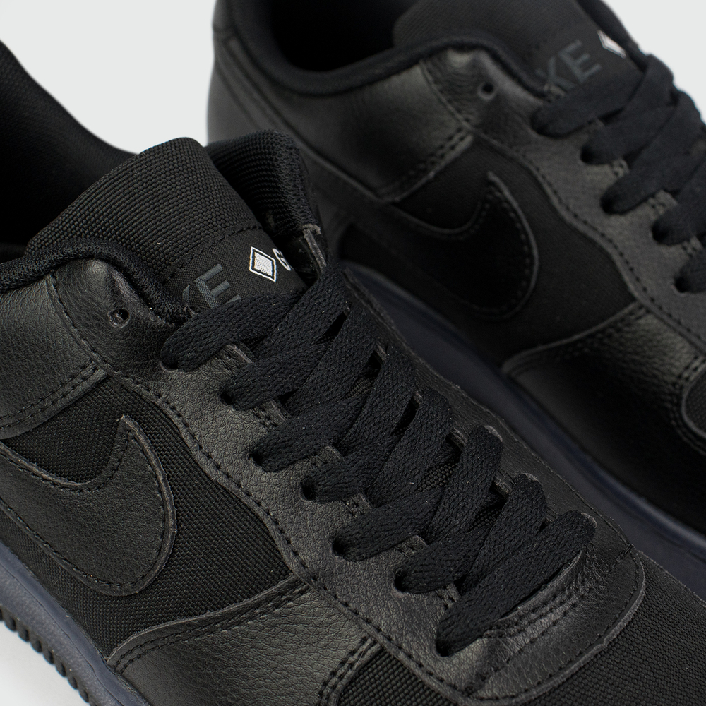 Кроссовки Nike Air Force 1 Low Gore-tex Wmns Black / Navy