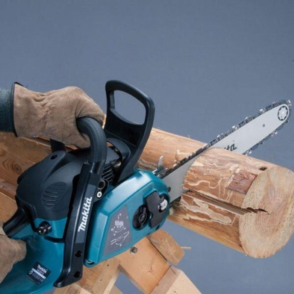 Бензопила MAKITA EA 3203 S 40B EA3203S40B