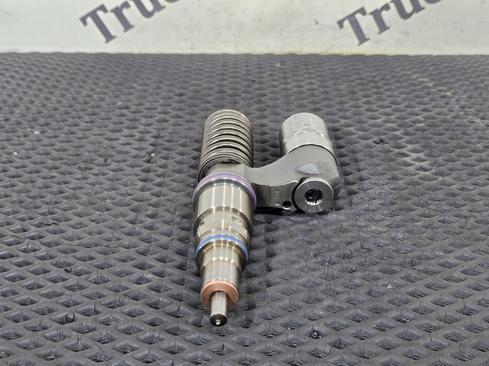 Форсунка топливная 2017г