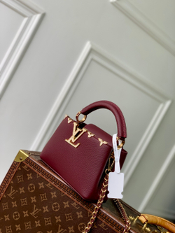 Louis Vuitton Capucines Mini