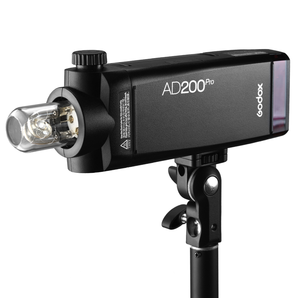 Вспышка аккумуляторная Godox Witstro AD200PRO (со шторками BD-07)