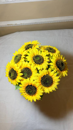 Желтые подсолнухи / Высота 44 см. 9 стебелей 9 бутонов/