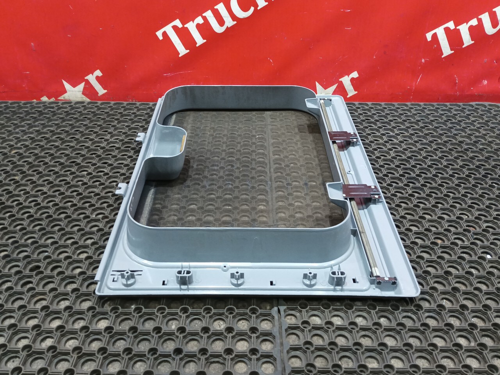 Накладка люка внутренняя