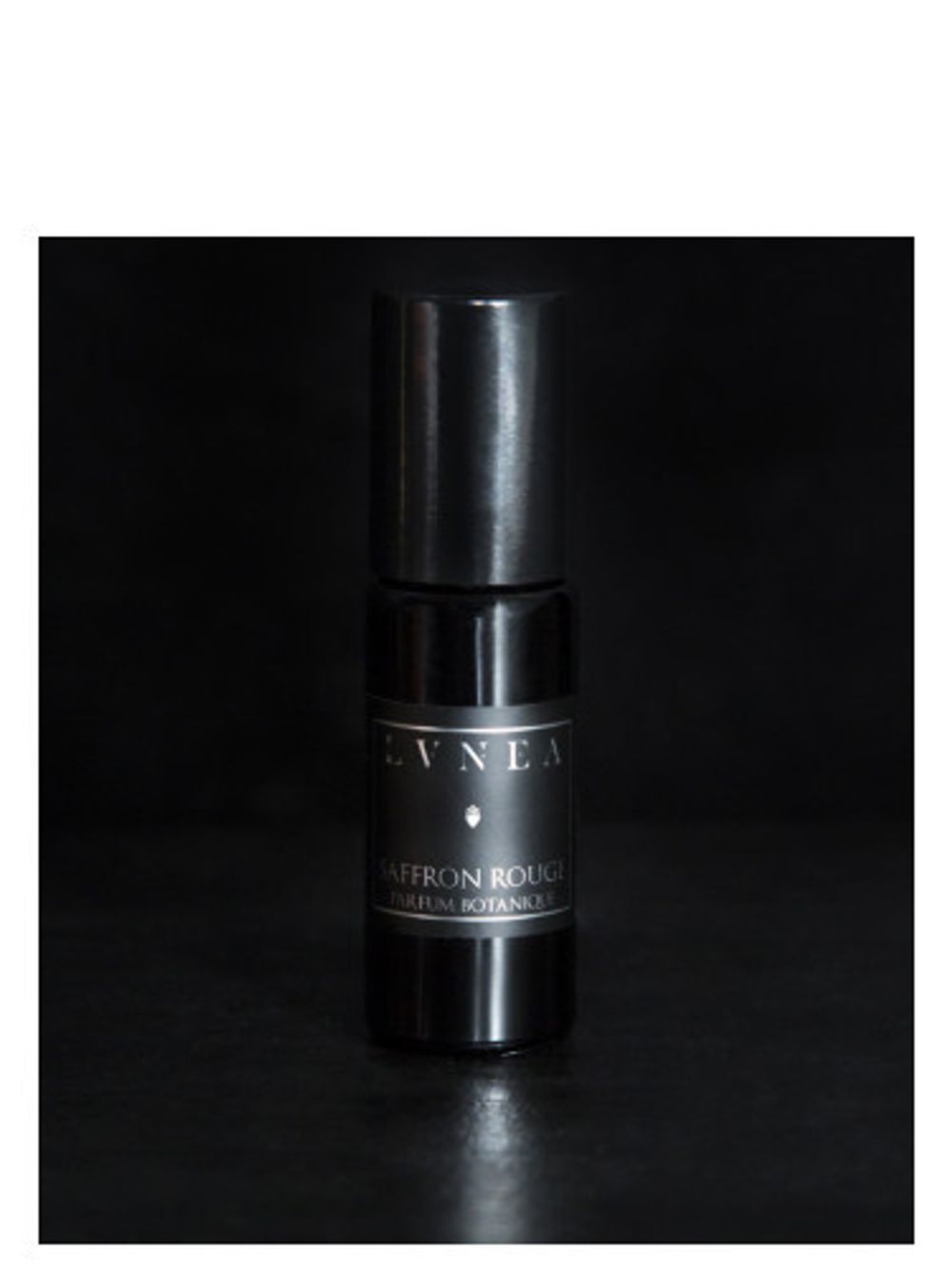 Lvnea Saffron Rouge