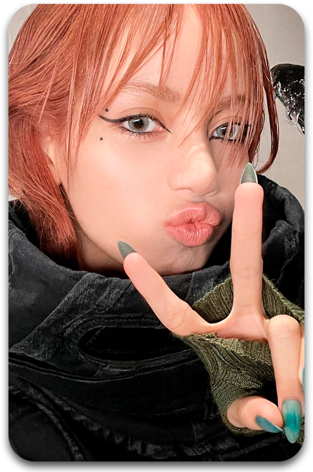Карта #251 / Lisa (BLACKPINK)