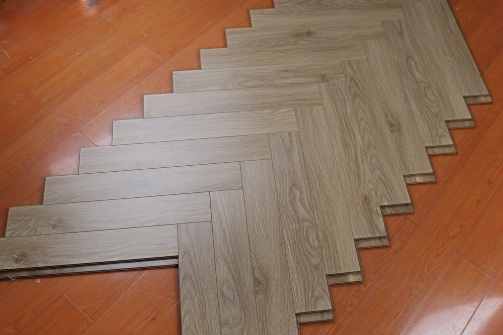 Ламинат ICON Orange 8 мм ДУБ МОРЕНЫЙ 1.92 м2