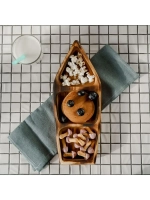 Деревянная менажница с 3 отсеками из кедра