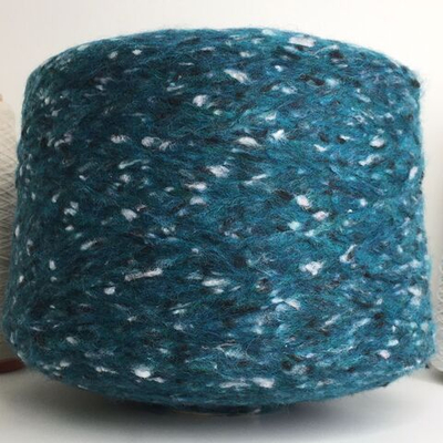 SPLIT - Lineapiu'; 87% меринос extrafine, 13% п/а; 250м/100гр; шнурок наполненный вспушенным мериносом; col. X1013. Бирюзовый с белыми и черными крапинами; S708