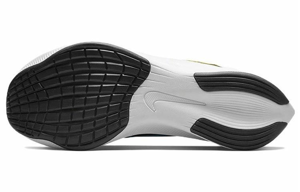 Кроссовки Nike Zoom Fly 4