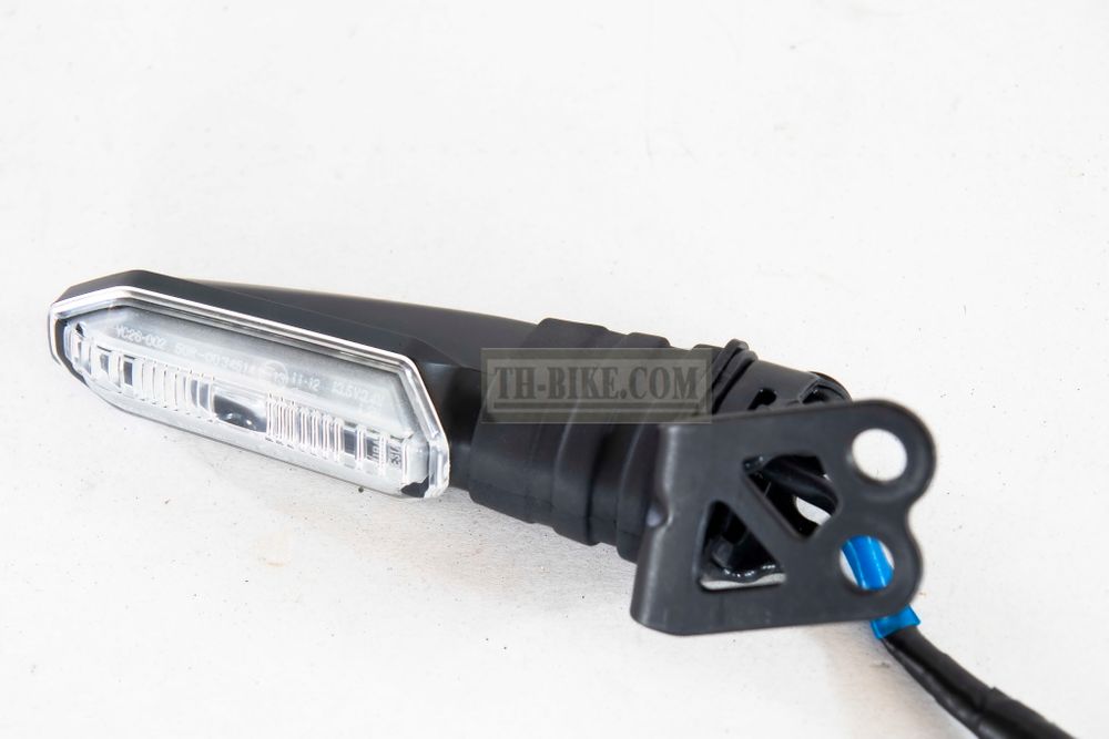 Full set 3.4W LED WINKERs for Honda CRF250L-M, CRF300L (non LED) 2012-2022. OEM Stock for Asian model
