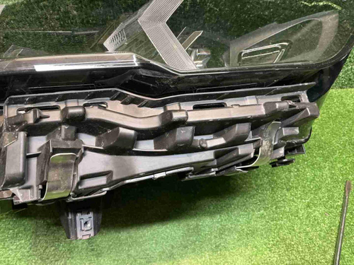 Фара правая BMW X2 U10 (2023-н.в.) LED