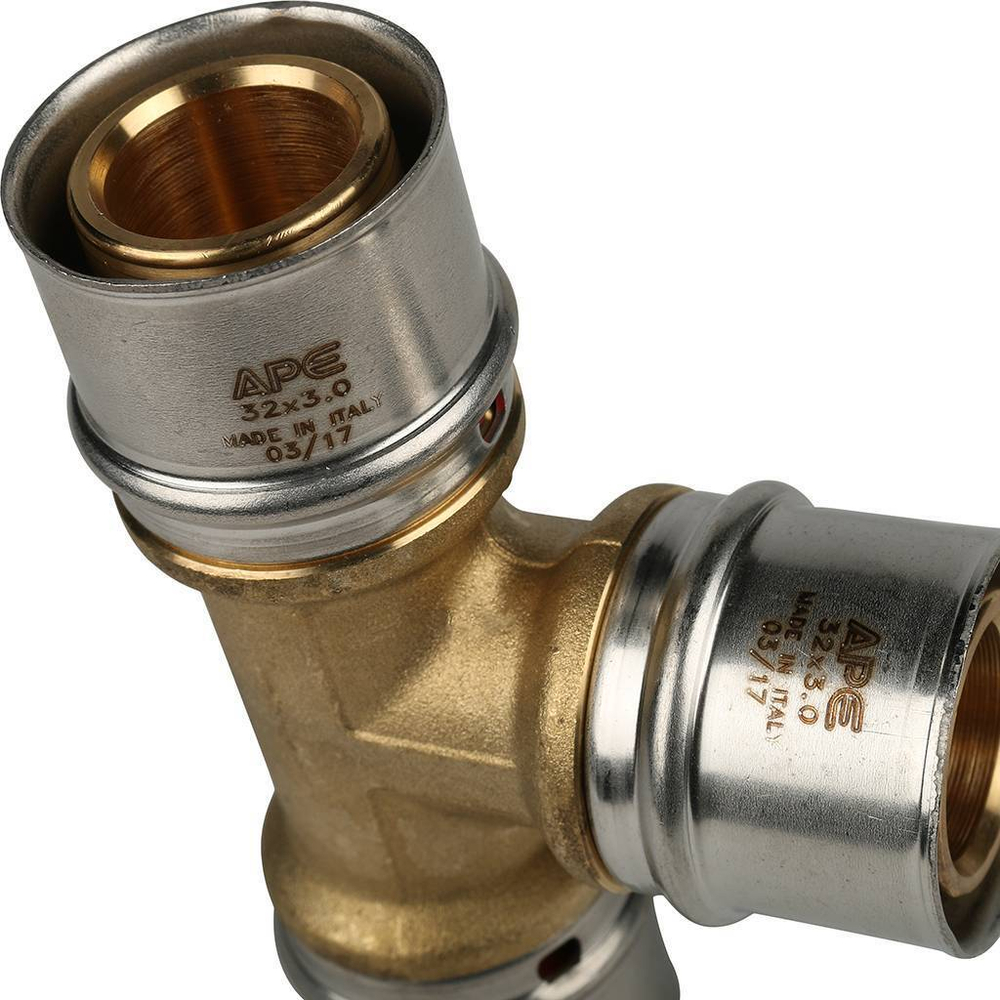 Тройник равнопроходный 32х32х32