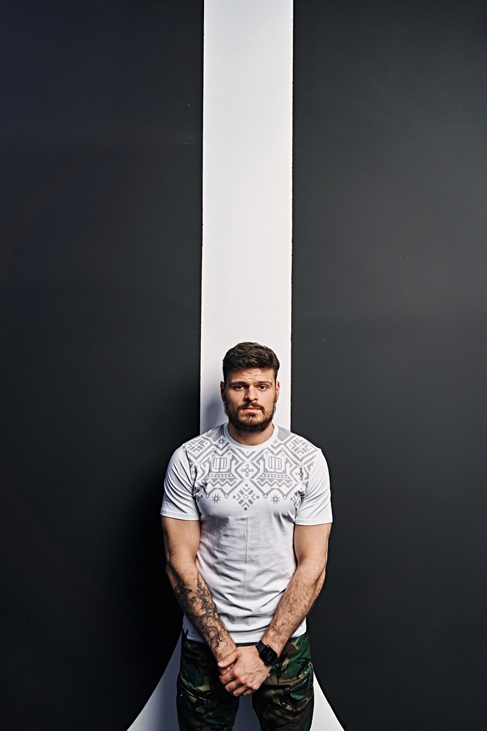 ФУТБОЛКА ВАРГГРАДЪ МУЖСКАЯ СВЕТЛО-СЕРАЯ "НА РАСПУТЬЕ"