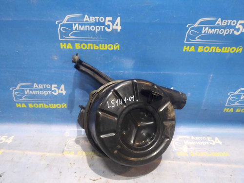 Корпус воздушного фильтра TOYOTA CROWN 1994