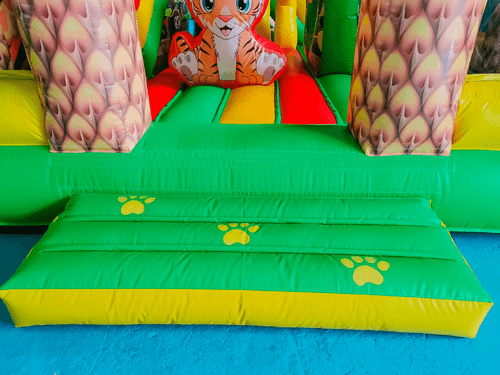 Коммерческий надувной батут «Сафари Ультра», 7*6*4 м.