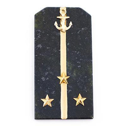 Магнит "Старший лейтенант ВМФ" камень змеевик R113978