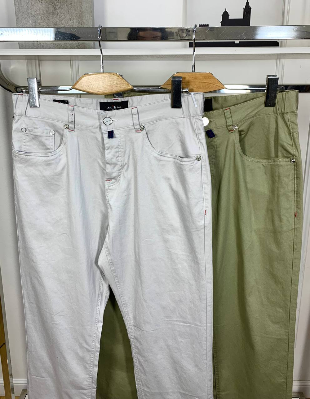 Джинсы Kiton