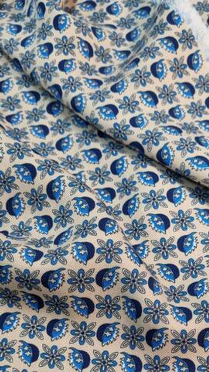 штапель твил принт цветок голубой/серый/молочный D5