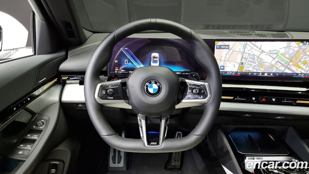 BMW 5 Series (G60) 520i M Sports (02.2024)