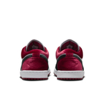 Кроссовки Jordan Air Jordan 1 Low Se Velvetblackgym Red (Женская размерная сетка)