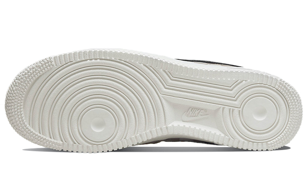 Кроссовки Nike Air Force 1 Low '07 Qs "Lbj"