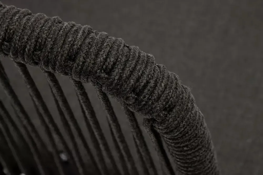 "Марсель" стул плетеный из роупа, каркас из стали золотой глянец, роуп темно-серый круглый, ткань серая