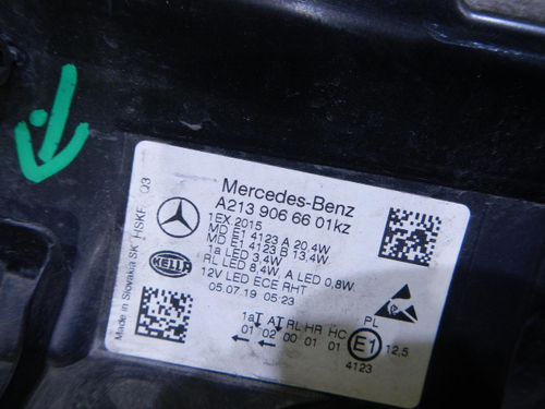 Битая Фара правая Mercedes E W213 (2016-2021) LED
