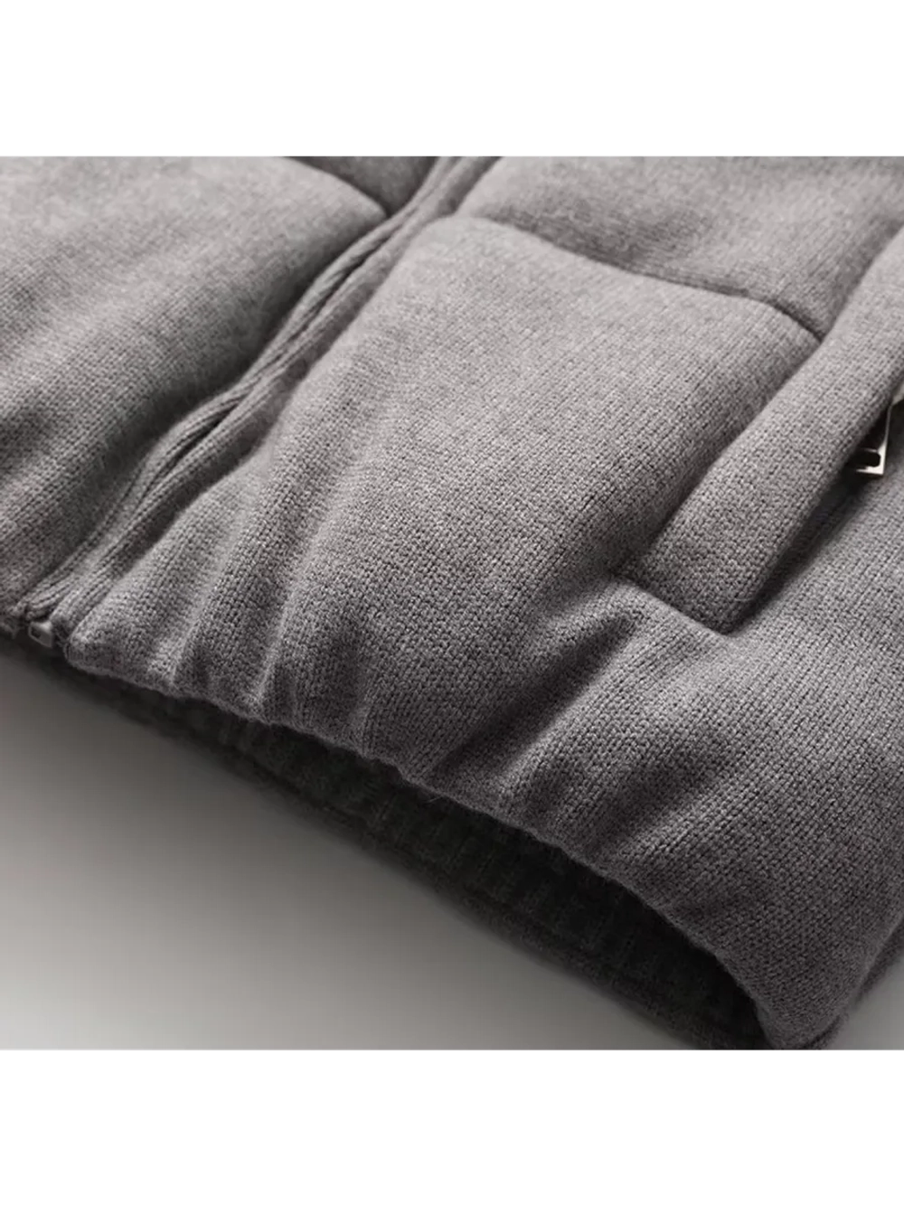 Куртка демисезонная вязаная