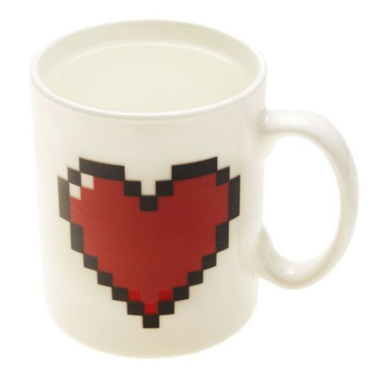 Кружка хамелеон Сердце пиксельное