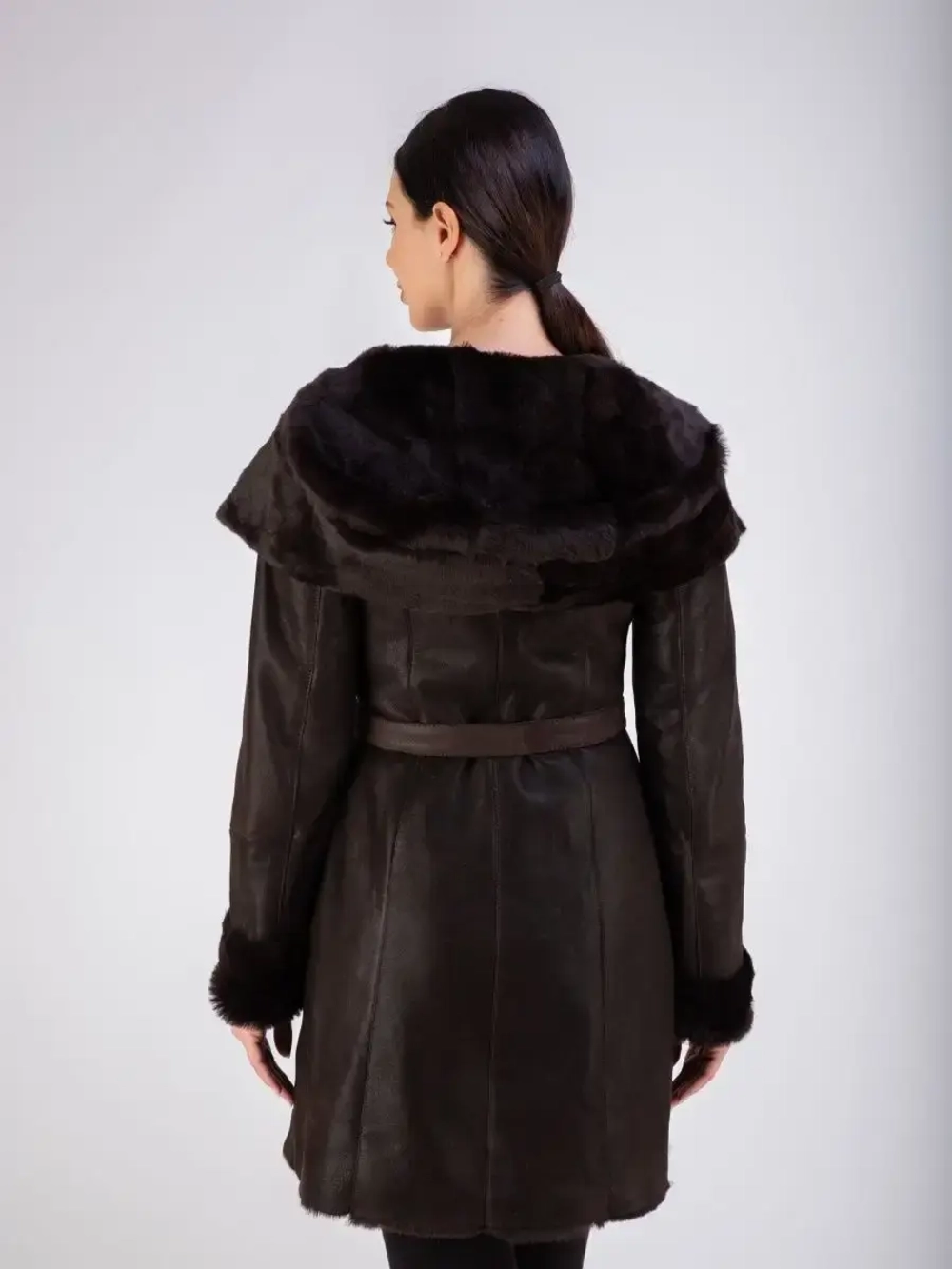 Дубленка женская натуральная длинная с капюшоном Турция