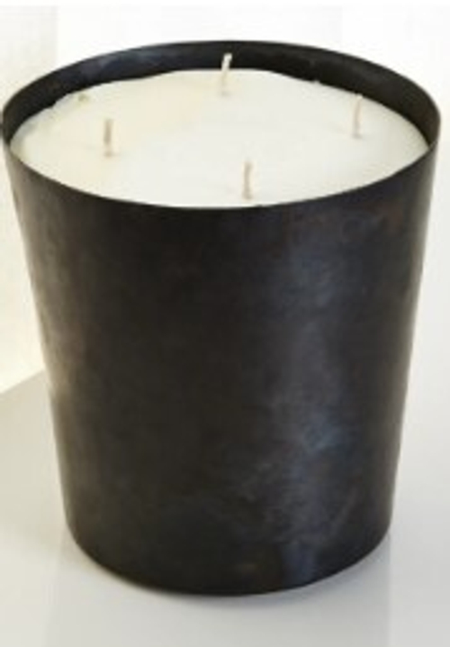 Свеча ароматическая Graphit MAD et LEN воск/металл/black 3,5kg