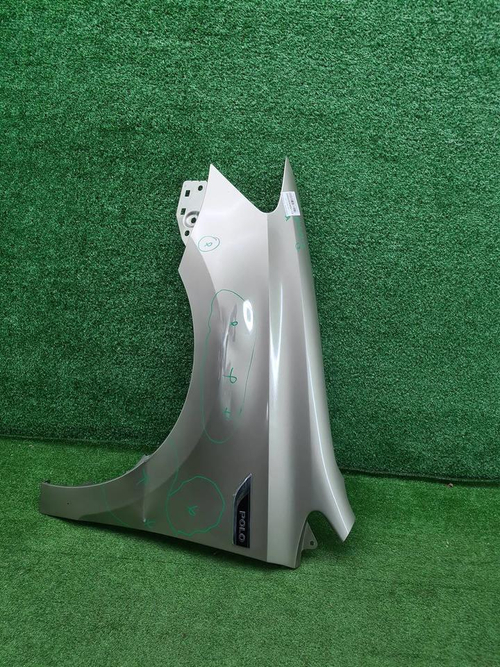 Крыло переднее левое VW Polo Sedan (2010-2020)