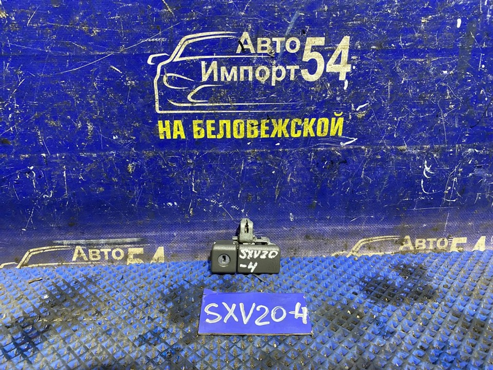 Бардачок пассажирский TOYOTA CAMRY GRACIA 1999