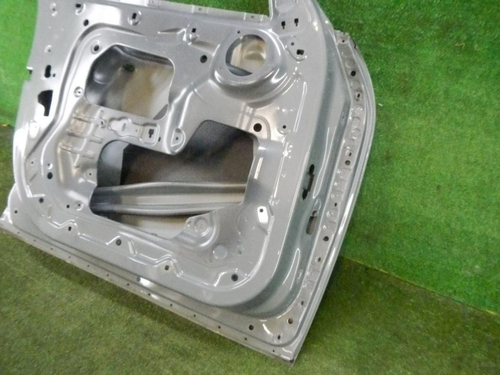 Дверь передняя левая Mini Countryman F60 (16-23)