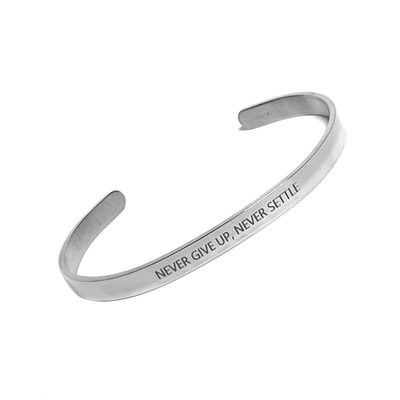 Мотивационный браслет Never Give Up, Never Settle Silver