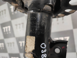 Амортизатор передний правый Genesis GV70 20-нв Б/У Оригинал 54651AR000