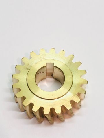 Шестерня редуктора для снегоуборщика d-50мм, 20 зубов, вал 19мм.